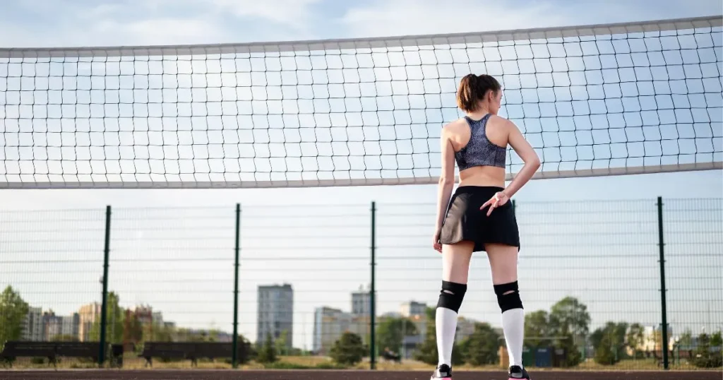 What is the standard height of volleyball net?